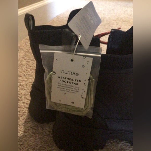 NUTURE WATER PROOF BOOTS (Sz 6 &6.5) - Picture 8 of 12